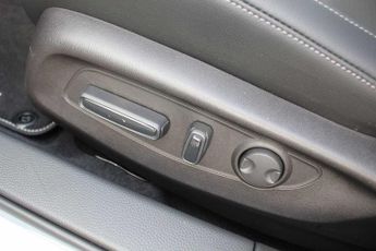 Honda Civic 2.0 eHEV Advance 5dr CVT