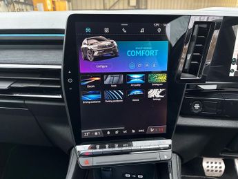 Renault Austral 5Dr Tcno Esprt Alpne 1.2