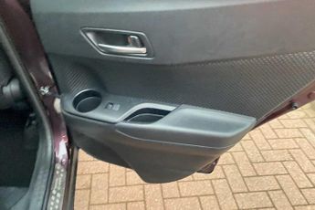 Toyota C-HR 1.8 Hybrid Icon 5dr CVT