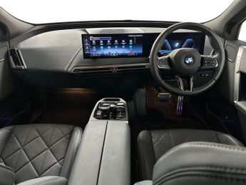 BMW iX 5Dr xDrive60 M Sport LCI 112kWh Auto