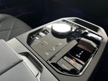 BMW iX 5Dr xDrive60 M Sport LCI 112kWh Auto