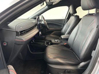 Ford Mustang Mach-E 5Dr Standard Range AWD Auto
