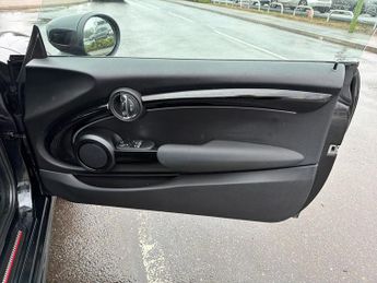 MINI HATCHBACK Cooper 3Dr Sport 1.5 Auto