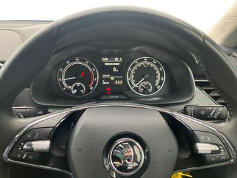 Skoda KAMIQ 1.0 TSI 110 SE 5dr DSG