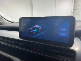 Jeep Avenger 54kWh (156PS) EV Automatic e-Summit 5dr.