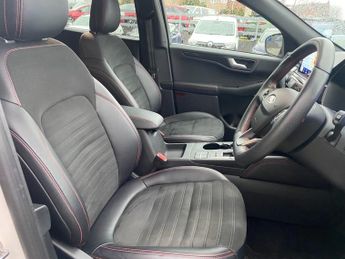 Ford Kuga 2.5 PHEV ST-Line 5dr CVT