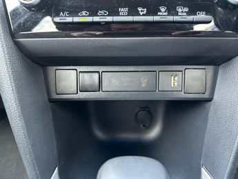 Toyota Yaris Cross 5Dr Design 1.5 Hybrid Auto