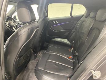 BMW 1 Series 116d (116PS) Automatic M Sport 5dr**HIGH SPEC**