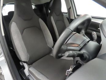 Toyota Aygo X 1.0 VVT-i Pure 5dr Auto