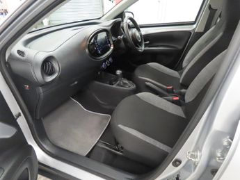 Toyota Aygo X 1.0 VVT-i Pure 5dr Auto