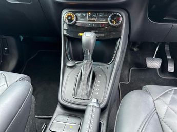 Ford Puma 5Dr ST-Line Vignale 1.0 MHEV 155PS Auto