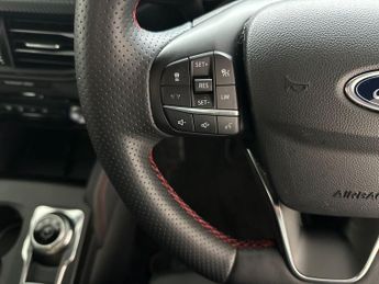 Ford Kuga 5Dr ST-Line X  2.5 FHEV 180PS 2WD Auto