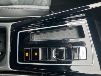 Volkswagen Golf 2.0 TDI 150 R-Line 5dr DSG