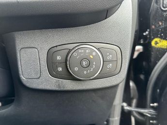 Ford Puma 5Dr ST-Line X 1.0 MHEV 125PS Auto