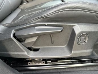 Audi Q3 5Dr S Line 35 1.5 TFSI Auto