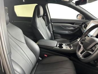 Byd Seal U DM-i 5Dr Boost 1.5 PHEV Auto