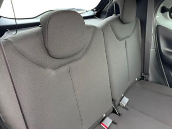 Toyota Aygo X 5Dr Edge 1.0 VVT-i Auto