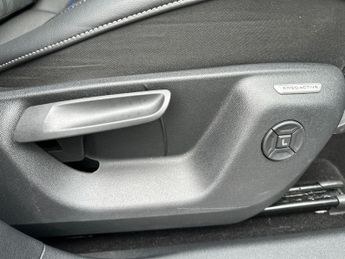 Volkswagen Tiguan VW  5Dr R-Line 1.5 PHEV TSI Auto