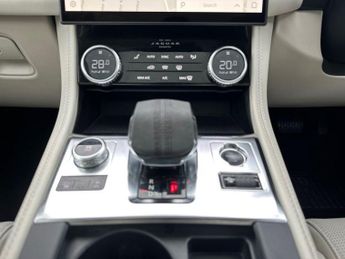 Jaguar F-pace 5Dr Dynamic HSE 2.0D Auto