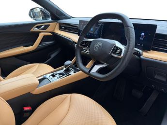 MG HS 5Dr Trophy 1.5 Auto