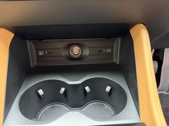 MG HS 5Dr Trophy 1.5 Auto