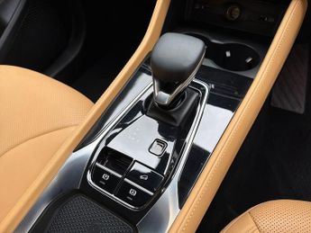 MG HS 5Dr Trophy 1.5 Auto