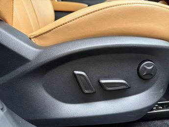 MG HS 5Dr Trophy 1.5 Auto