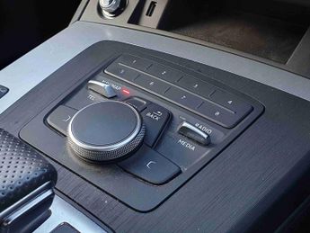 Audi Q5 50 TFSI e Quattro S Line 5dr S Tronic