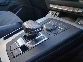 Audi Q5 50 TFSI e Quattro S Line 5dr S Tronic