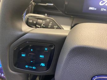 Ford Explorer 77kWh (286PS) EV Automatic SELECT Extended Range 5dr**Drivers As