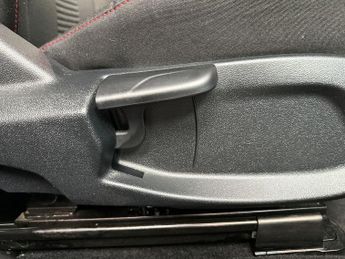 Ford Fiesta 5Dr ST-Line 1.0 MHEV 125PS Auto