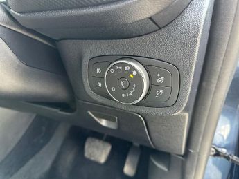 Ford Fiesta 5Dr Titanium Vignale 1.0 MHEV 125PS Auto