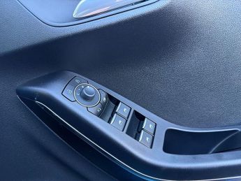 Ford Puma 5Dr ST-Line 1.0 MHEV 125PS Auto