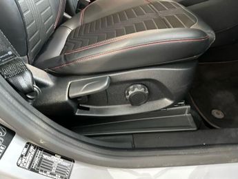 Ford Puma 5Dr ST-Line X 1.0 MHEV 125PS Auto