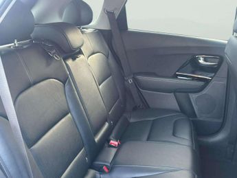 Kia Niro 1.6 GDi Hybrid 3 5dr DCT
