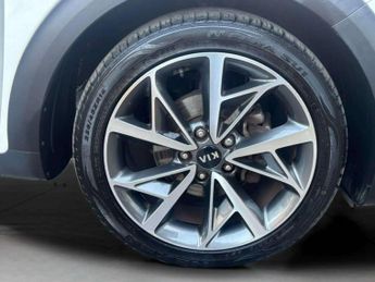 Kia Niro 1.6 GDi Hybrid 3 5dr DCT