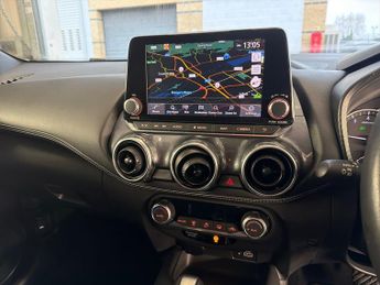Nissan Juke 5Dr N-Connecta 1.0 DiG-T 114PS Auto