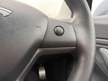 Tesla Model 3 4Dr Performance Auto