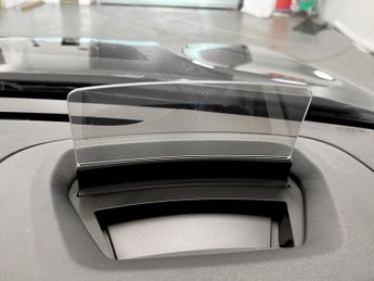 Citroen C4 100kW Shine Plus 50kWh 5dr Auto