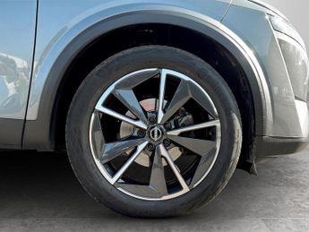 Nissan Qashqai 1.3 DiG-T MH 158 Tekna 5dr Xtronic