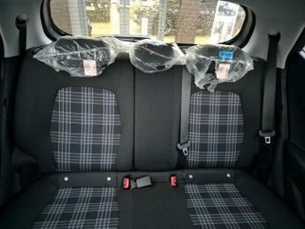 Hyundai i10 Premium [Nav] 1.0 MPi (63ps)