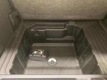 Ford Puma 1.0 Turbo EcoBoost (125PS) mHEV Automatic ST-Line X 5dr.