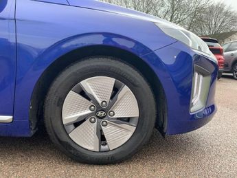 Hyundai Ioniq 1.6 GDi Hybrid Premium 5dr DCT