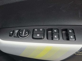 Kia Picanto 1.0 X-Line S 5dr Auto