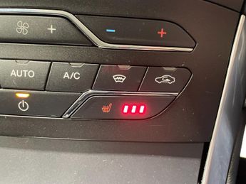 Ford Galaxy 2.0 EcoBlue (150PS) Automatic Titanium 5dr**7 seater**Winter Pac