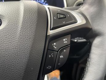 Ford Galaxy 2.0 EcoBlue (150PS) Automatic Titanium 5dr**7 seater**Winter Pac