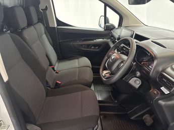 Toyota Proace City Design L1 H1 SWB 1.5D 130bhp Auto