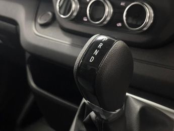 Renault Trafic LL30 E-Tech Advance L2 H1 LWB 52kWh Auto