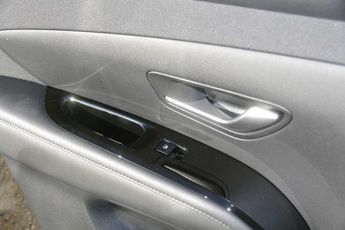 Hyundai Tucson 1.6 T-GDi (230ps) SE Connect Hybrid