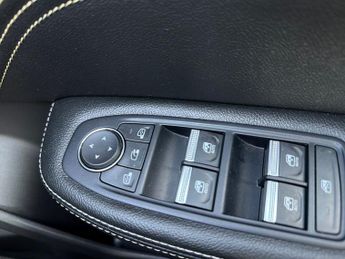 Renault Arkana 5Dr Engineered 1.6 E-Tech FHEV 145PS Auto